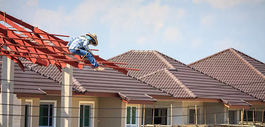 Professional Wind Damage Roof Repair Services in Orland Park, IL